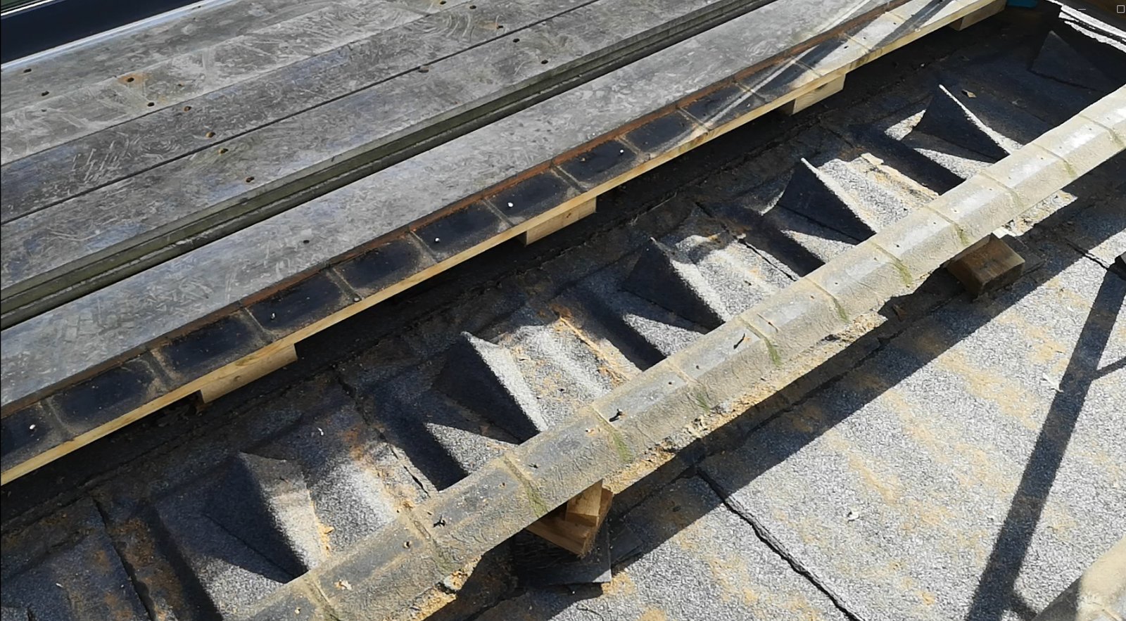 Tagterrasse pillet op fordi der var brugt forkerte ventilationshætter